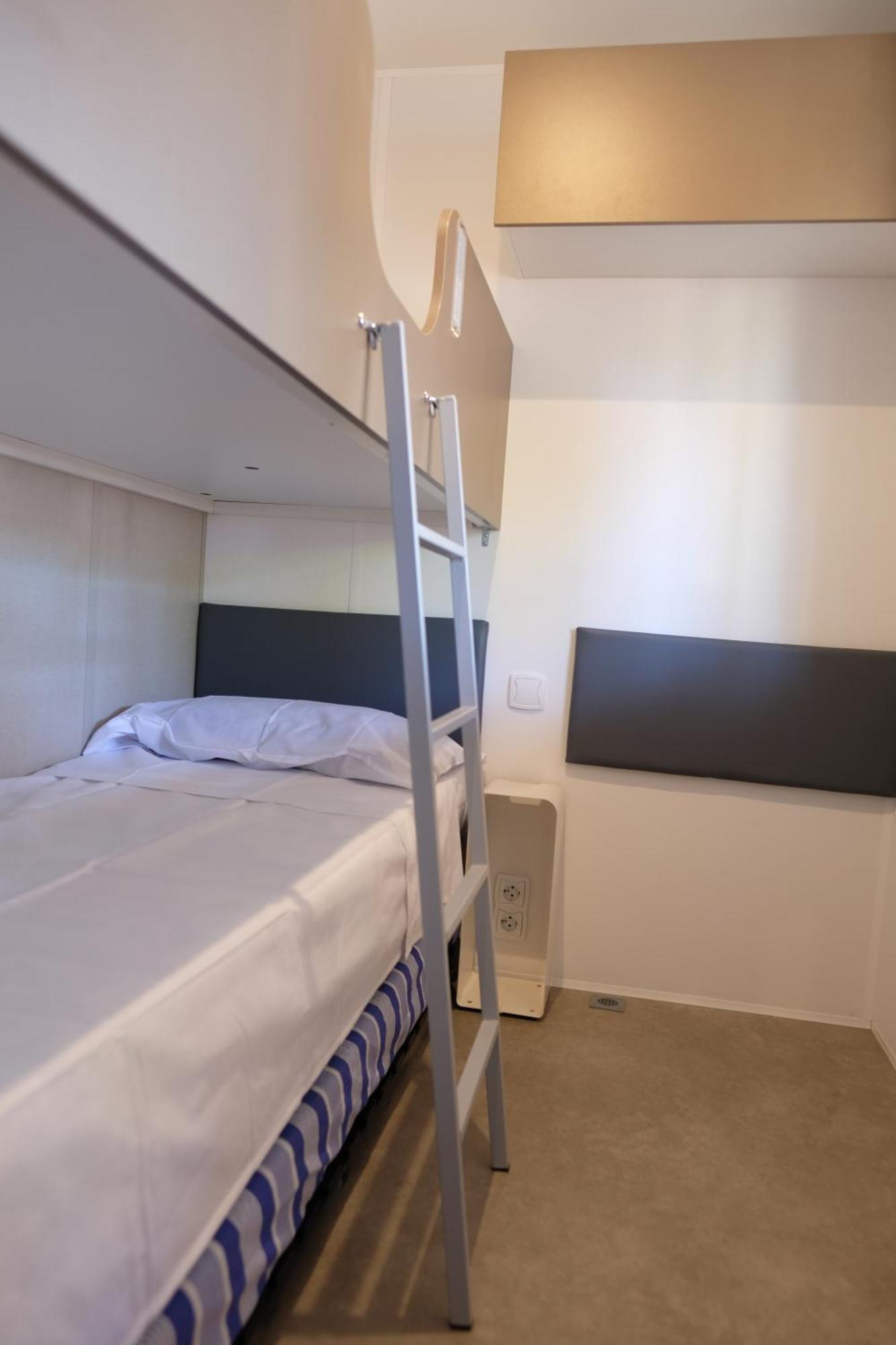 Happy Camp Mobile Homes In Villaggio Turistico Internazionale Eden 圣菲利斯·德尔·贝纳茨 外观 照片
